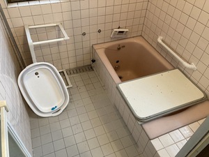 【宗像市　Ｎ様邸】在来工法の浴室をユニットバスに洗面脱衣室の壁、天井リフォーム工事【宗像市　白木建設】